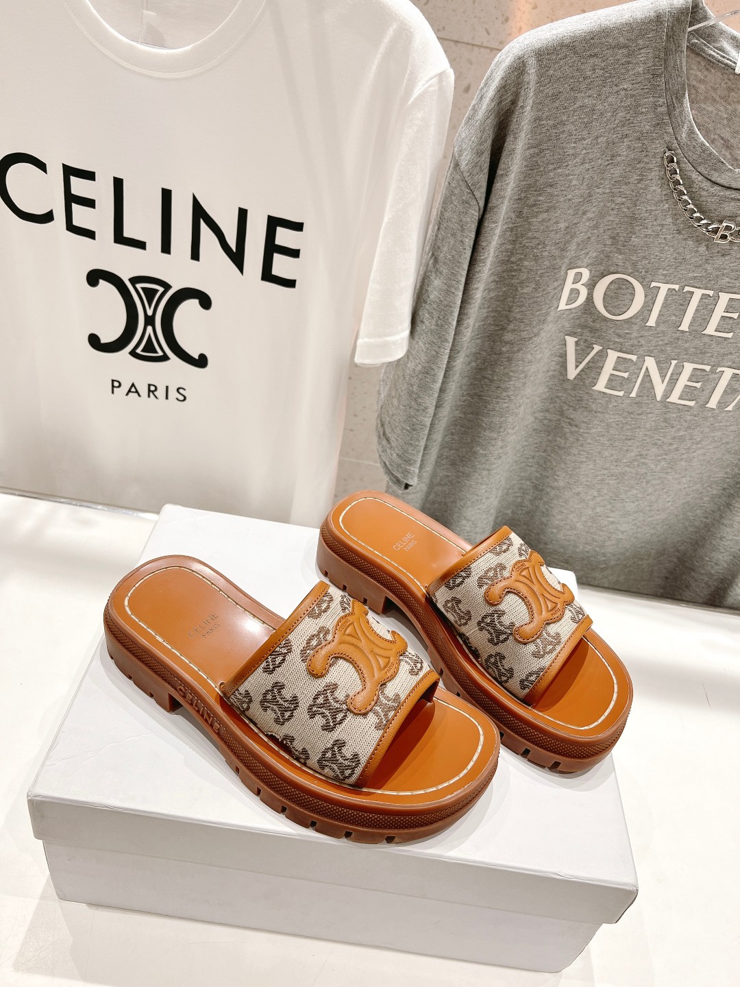 CELINE